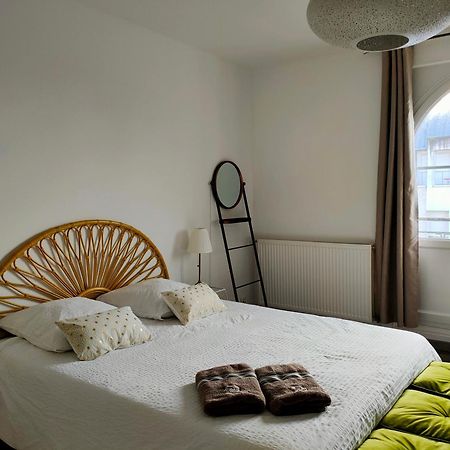 A La Villa Perroy Les Chambres Sont Spacieuses Et Les Petit-Dejeuners Offerts Dunkirk Екстериор снимка