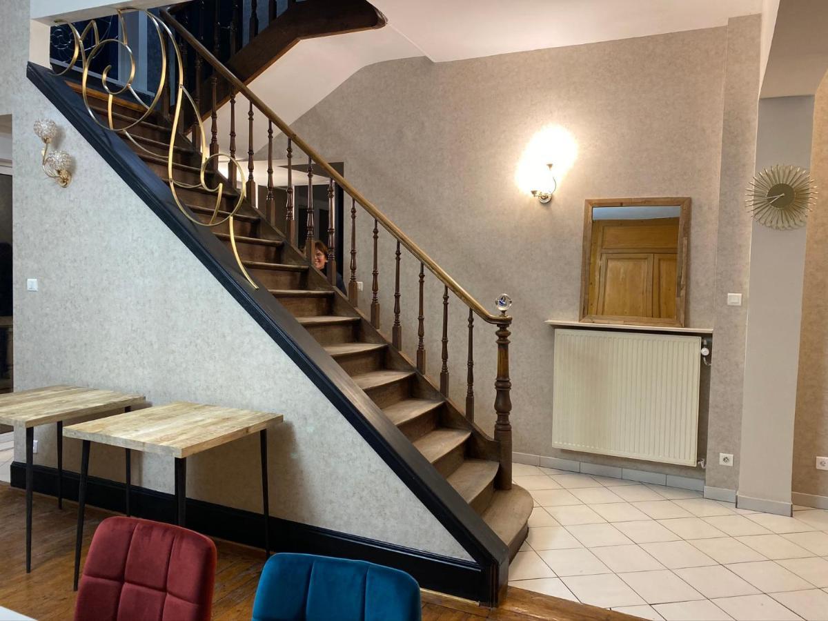 A La Villa Perroy Les Chambres Sont Spacieuses Et Les Petit-Dejeuners Offerts Dunkirk Екстериор снимка
