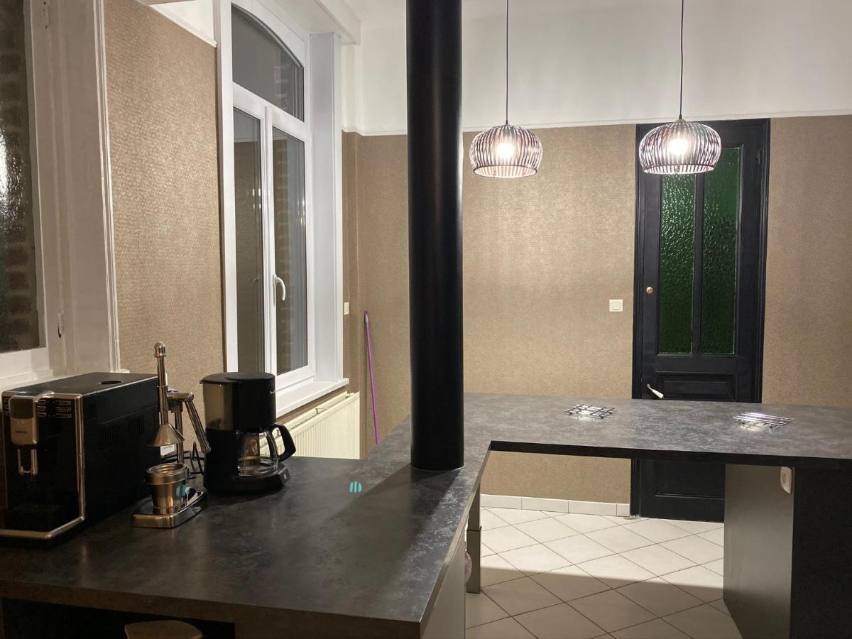 A La Villa Perroy Les Chambres Sont Spacieuses Et Les Petit-Dejeuners Offerts Dunkirk Екстериор снимка