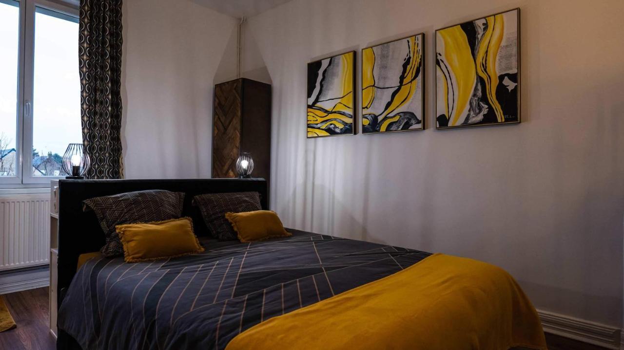 A La Villa Perroy Les Chambres Sont Spacieuses Et Les Petit-Dejeuners Offerts Dunkirk Екстериор снимка